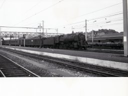 nmbs_29_0xx_met_radiotrein_in_namen_20170326_1970898100